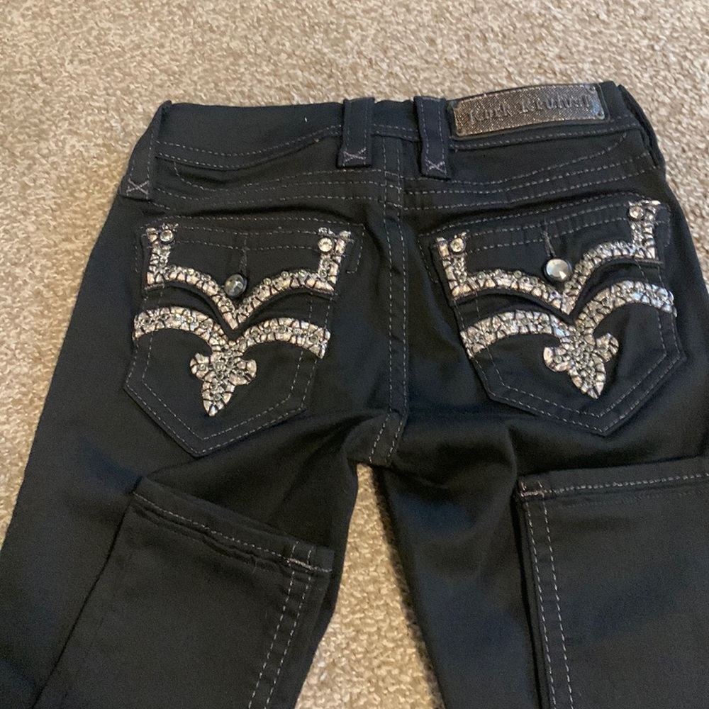 Black Skinny jeans